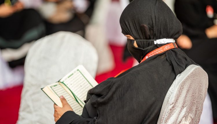 Rüyada Elinde Kur’an Görmek 2021