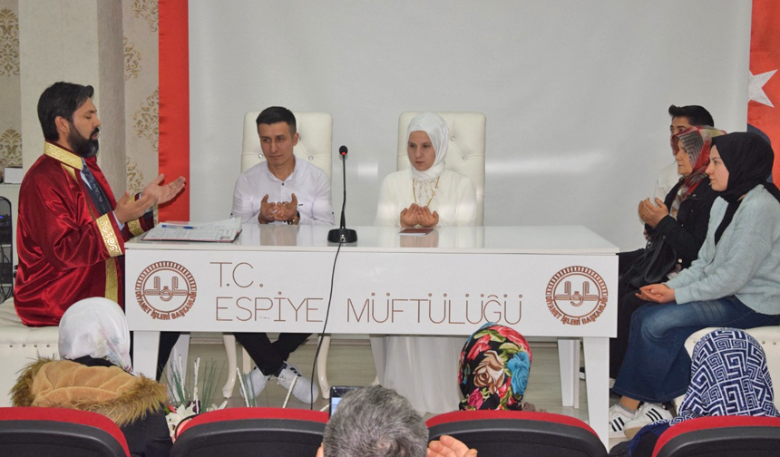 Espiye Müftülüğü 2018 Yılından Bugüne 130 Nikah Kıydı 2