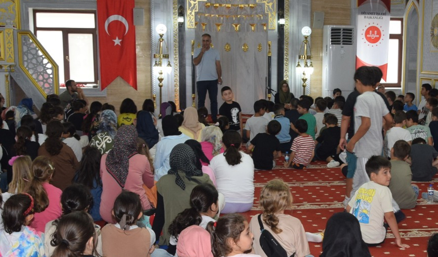 Espiye'de Öğrenciler %22Çocuk Şenliği%22Nde Buluştu 2