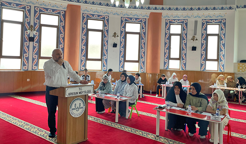 Giresunda Yaz Kur’an Kursu Öğrencileri Bilgide Yarıştı 3