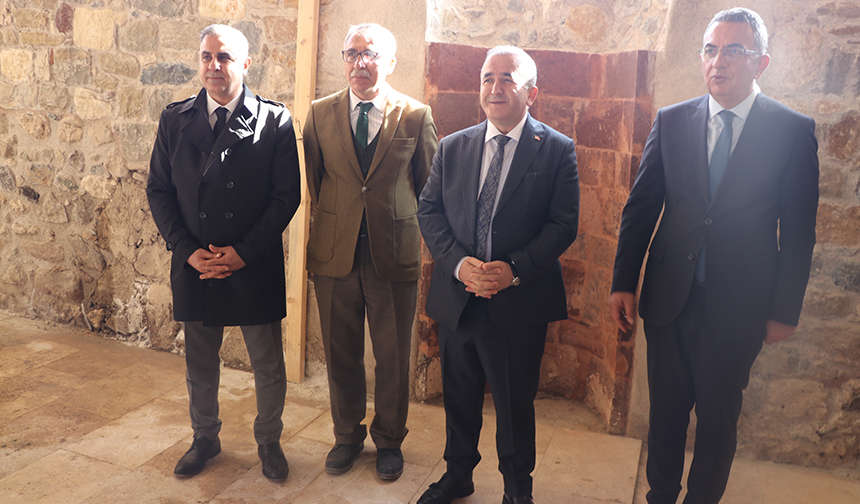 H A R P U T K A L E S İ F E T İ H M E S C İ D İ 33